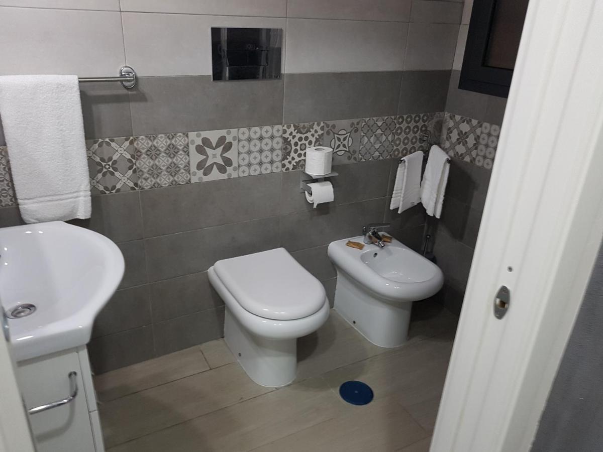Hotel Taromy Napoli Eksteriør billede